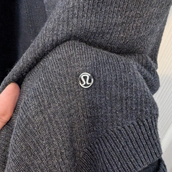 Euc Lululemon reversible knit  cardigan like 🆕 condition OS - Picture 12 of 16